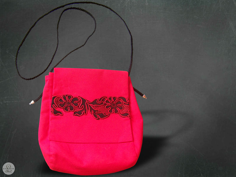 Sophie L / Pochette brodée / Mataso Rubis